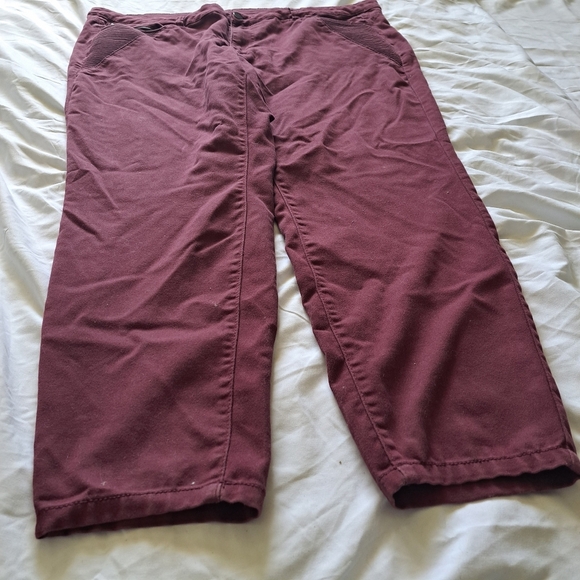 Love & Legend | Red burgundy women's straight leg jegging jean - Picture 6 of 13